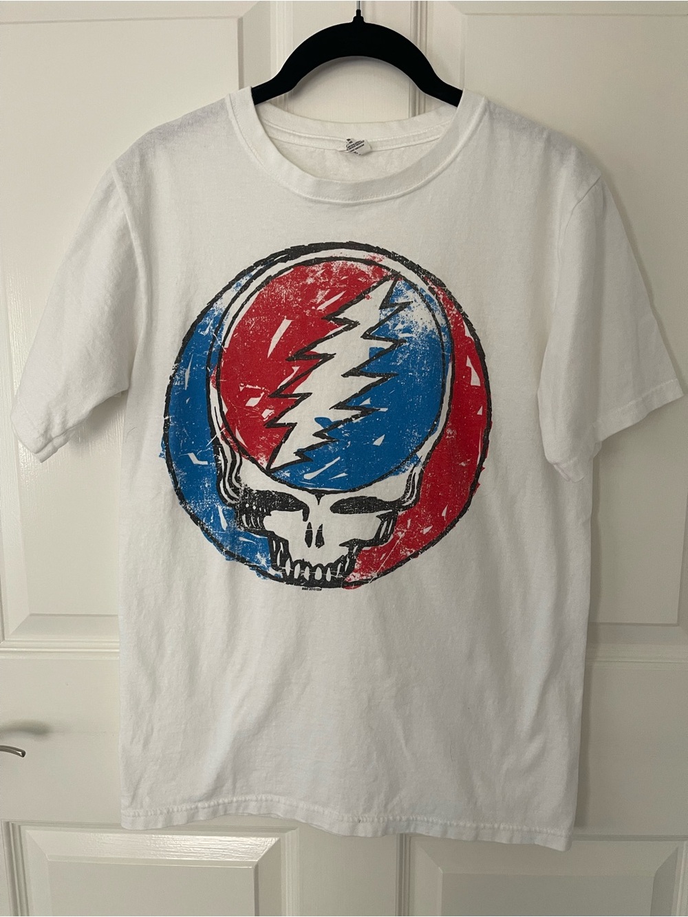 Grateful Dead Stealie Graphic White Short-Sleeve Tee with Red & Blue